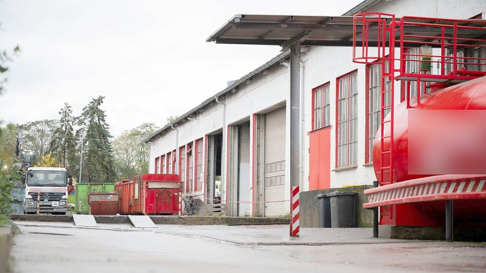 Erneut war die Polizei im Fall des toten Fabian in der Region Güstrow sichtbar aktiv. Foto: Philip Dulian