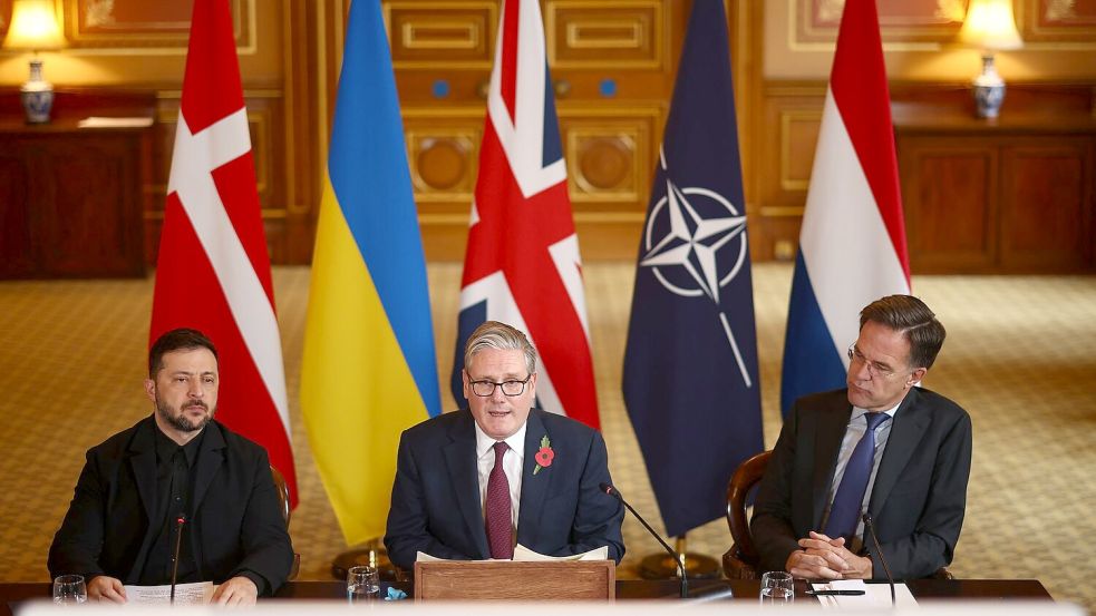 Bei dem Treffen in London ging es auch darum, wie die Ukraine durch den erwarteten schweren Kriegswinter kommen kann. Foto: Henry Nicholls/Pool AFP/AP/dpa