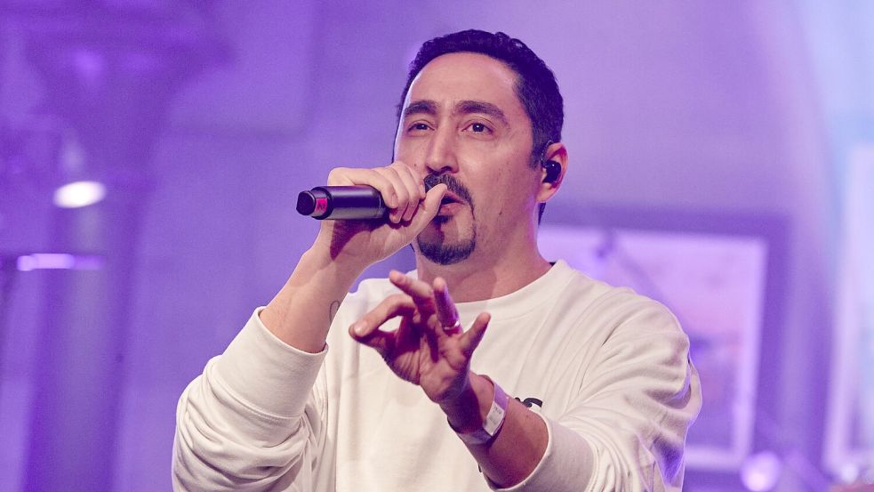 Rapper Eko Fresh setzt sich in einem neuen Song mit der „Stadtbild“-Debatte auseinander (Archivbild). Foto: Georg Wendt