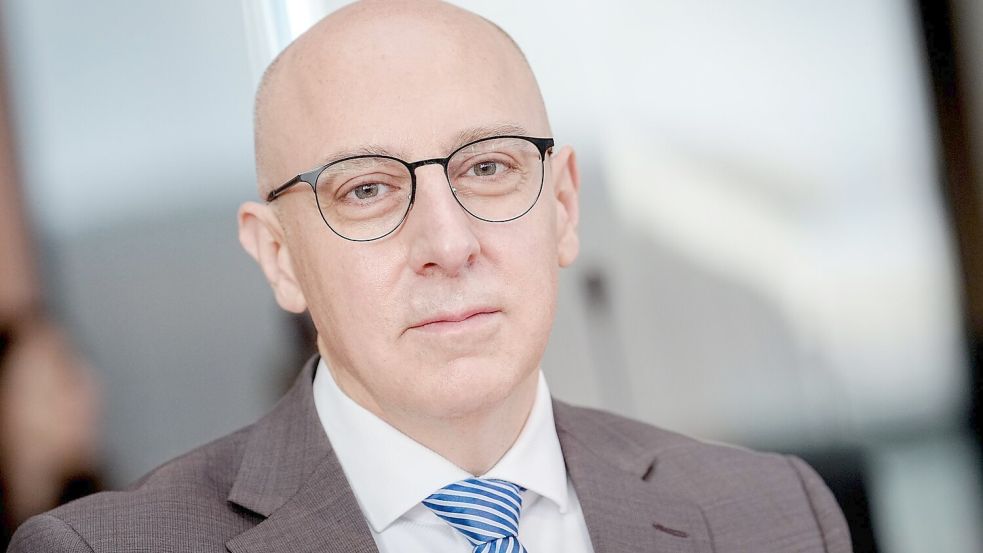 Sinan Selen ist seit dem 8. Oktober Präsident des Bundesamtes für Verfassungsschutz. Vorher war er Vizepräsident der Sicherheitsbehörde. (Archivbild) Foto: Kay Nietfeld/dpa