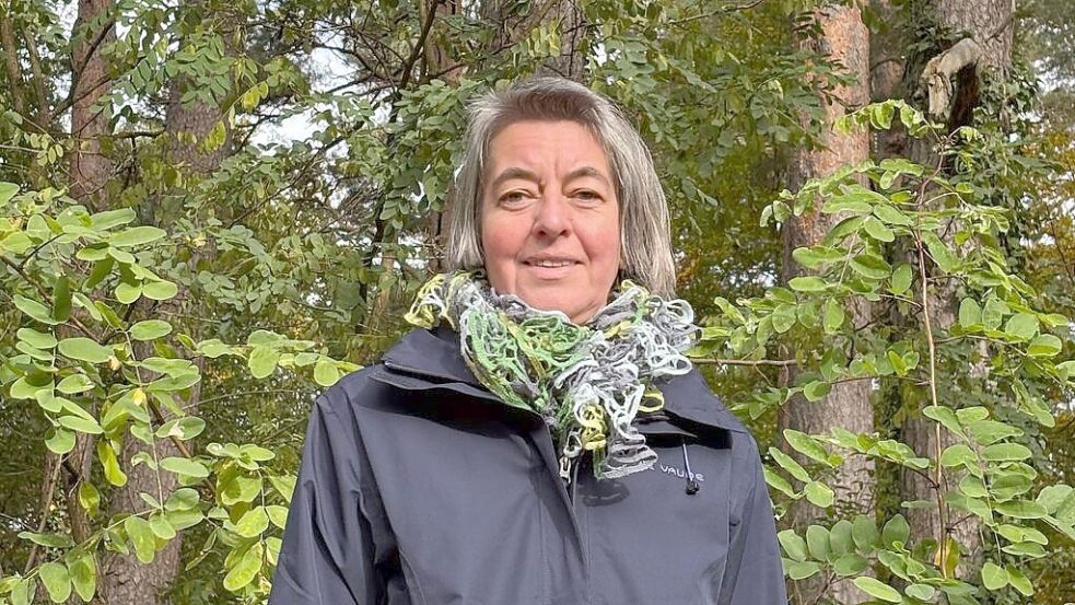 Steckt tief im Thema: Dr. Jutta Engbers, Fachanwältin für Verwaltungsrecht aus Friesoythe, bearbeitet derzeit 61 Fälle zum Thema Windkraft in Deutschland, Frankreich, Island und den Niederlanden. Foto: Engbers