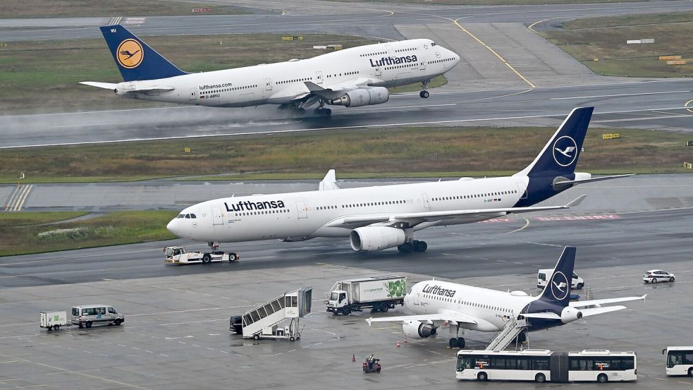Inlandsflüge lohnen sich für die Lufthansa kaum. (Archivbild) Foto: Arne Dedert