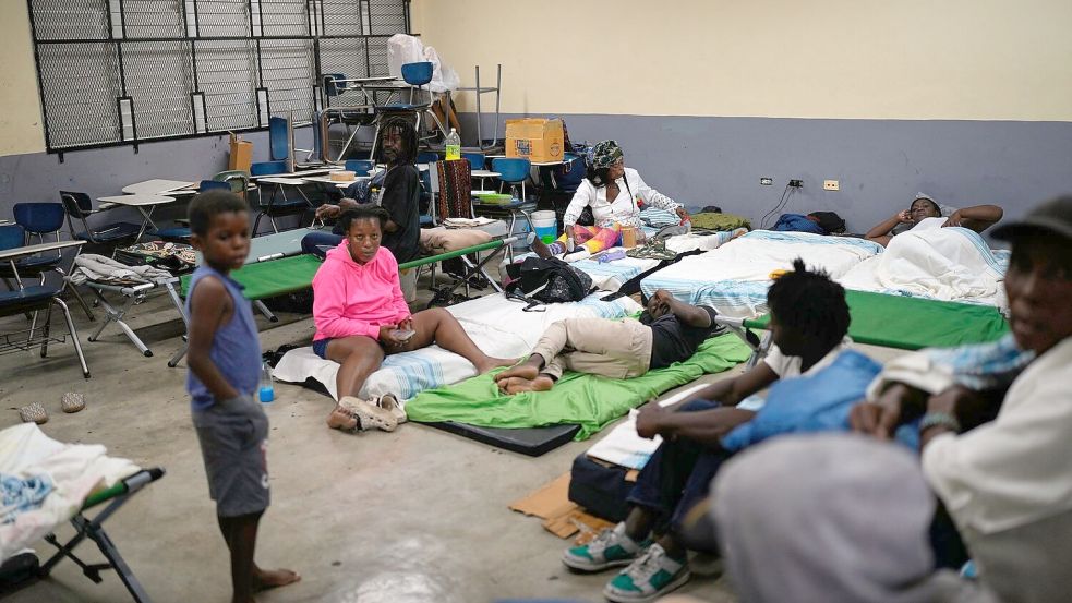 Die Regierung rief die gesamte Bevölkerung dazu auf, möglichst zu Hause zu bleiben. Foto: Matias Delacroix/AP/dpa