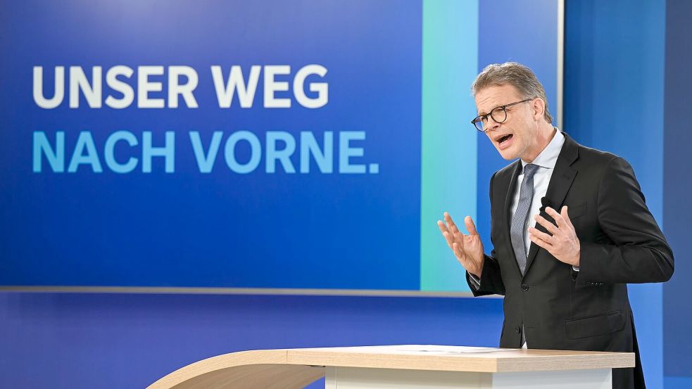 Konzernchef Sewing will die Rendite deutlich steigern. (Archivbild) Foto: Arne Dedert