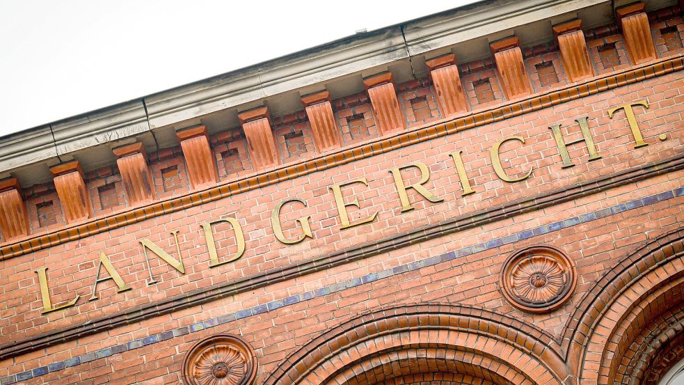 Vor dem Landgericht Verden musste sich ein 34-jähriger Rumäne verantworten. Symbolfoto: Sina Schuldt/DPA