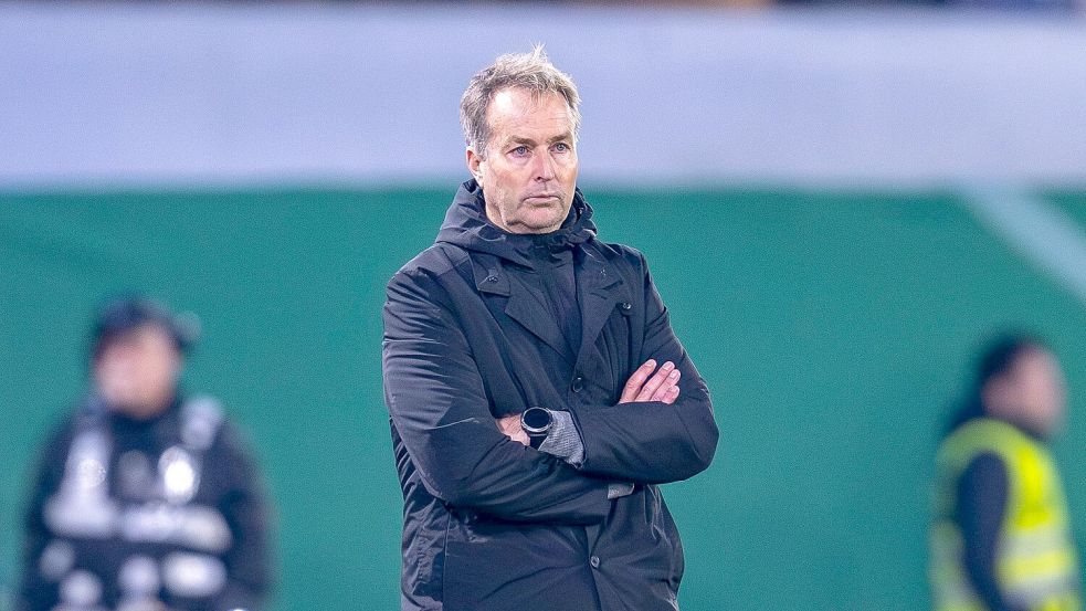 Leverkusens Trainer Kasper Hjulmand hofft auf eine Überraschung. (Archivfoto) Foto: David Inderlied