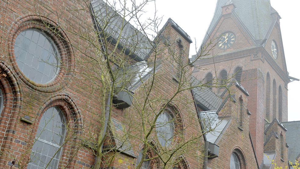 Der Gottesdienst wird in der Friedenskirche in Loga gefeiert. Foto: Klaus Ortgies/Archiv