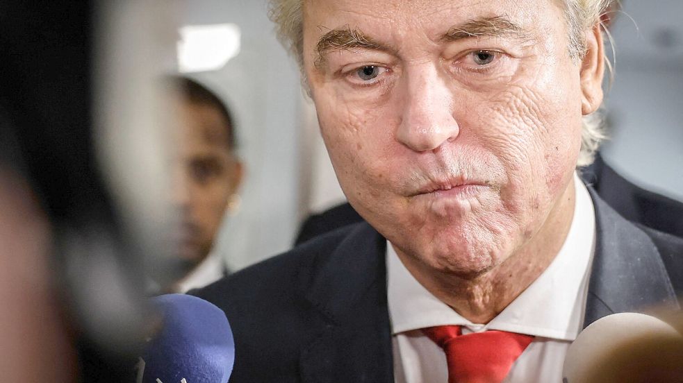 Nach der Parlamentswahl in den Niederlanden hat der offenbar knapp unterlegene Rechtspopulist Geert Wilders in Online-Netzwerken unbelegte Behauptungen über angebliche Unregelmäßigkeiten verbreitet. Foto: AFP/SIMON WOHLFAHRT