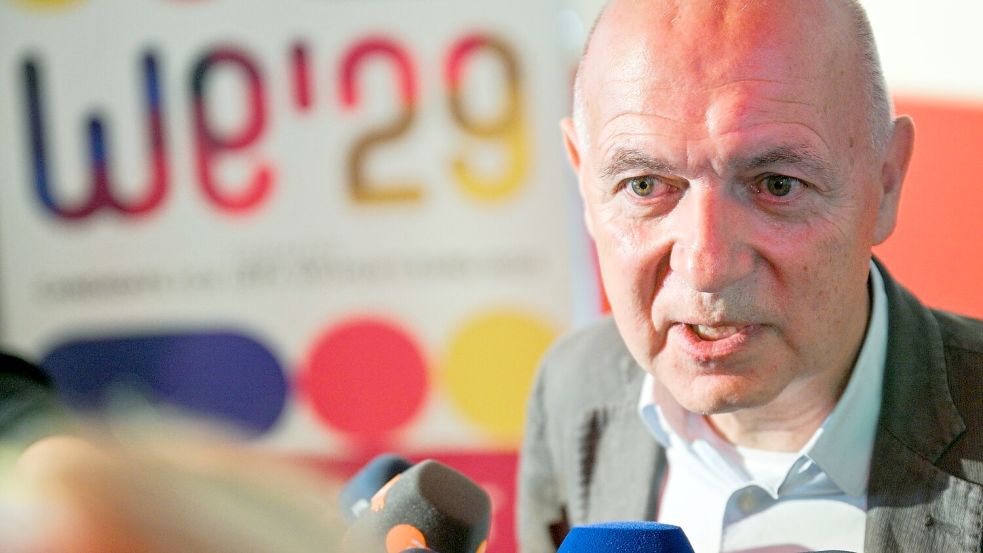 DFB-Präsident Bernd Neuendorf denkt „perspektivisch“ an eine Männer-WM in Deutschland Foto: Sebastian Gollnow