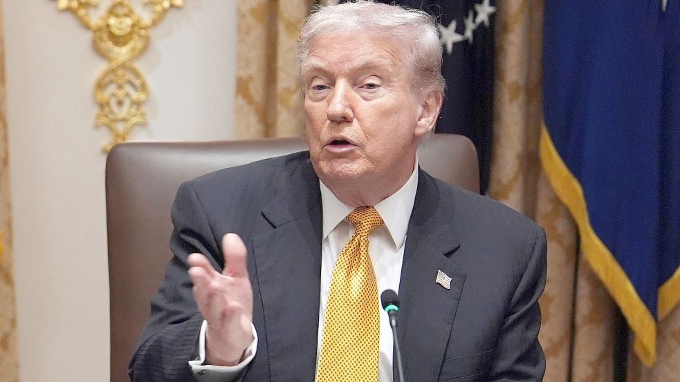 Trump spricht wieder über ein mögliches Treffen mit Putin. Foto: Evan Vucci/AP/dpa