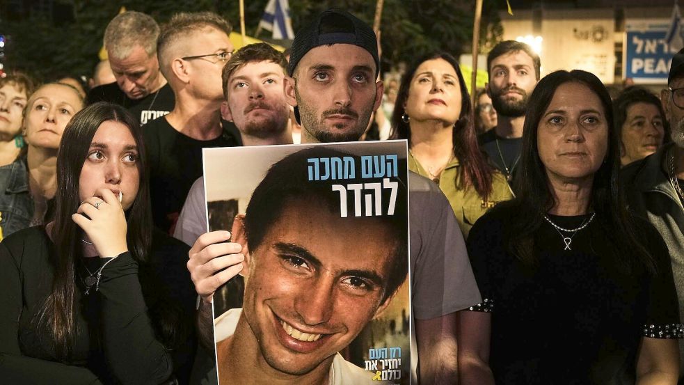 Die Hamas will die Leiche des getöteten Soldaten jetzt gefunden haben. Foto: Mahmoud Illean/AP/dpa