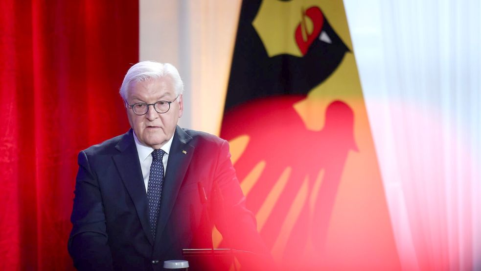 Bundespräsident Frank-Walter Steinmeier sieht die Demokratie bedroht. Foto: Maryam Majd