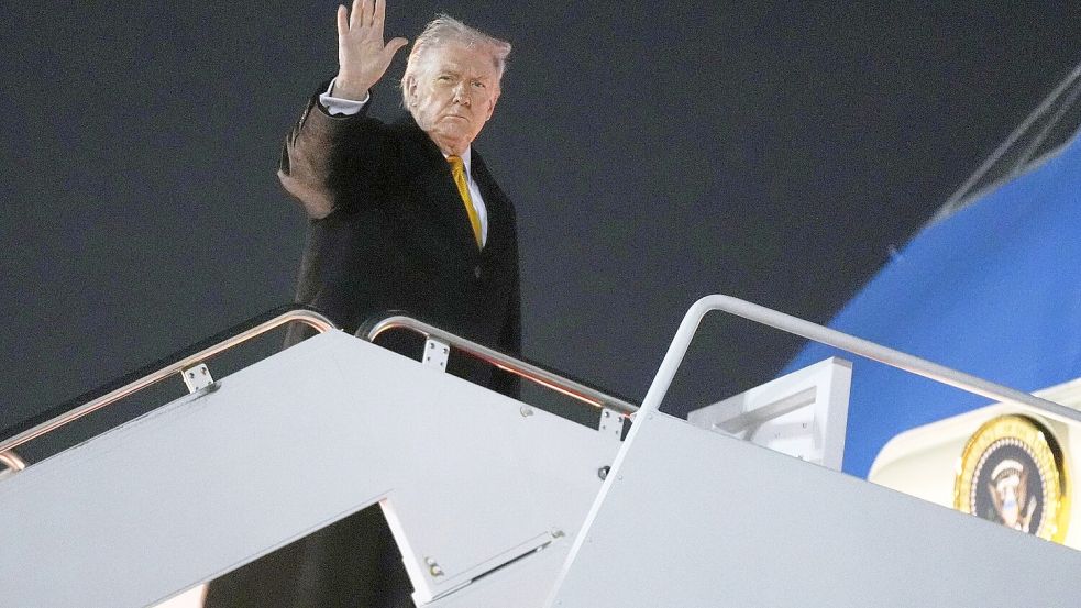 Reist zwar viel, nicht aber zur COP30, der Weltklimakonferenz im brasilianischen Belém: US-Präsident Donald Trump. Foto: dpa/ MANUEL BALCE CENETA