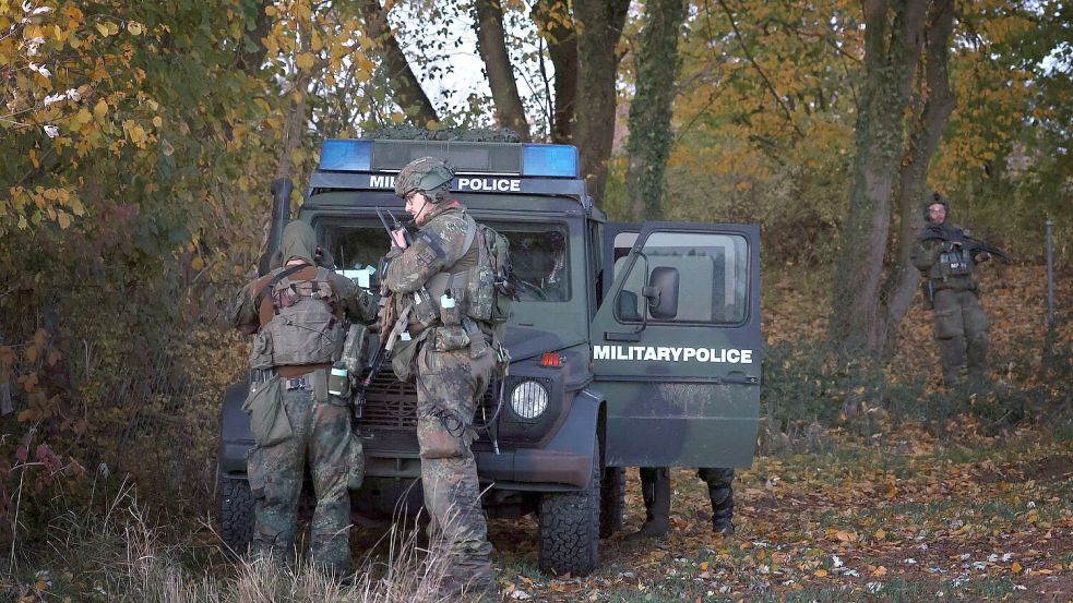 Bei der Übung „Marshal Power“ hatten Bundeswehr und Polizei eigentlich zusammen trainieren sollen. (Archivbild) Foto: Karl-Josef Hildenbrand