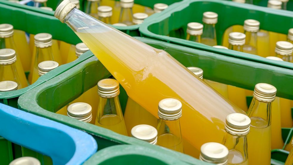 Obstsäfte haben besonders viel Zucker in sich. (Symbolbild) Foto: Patrick Pleul