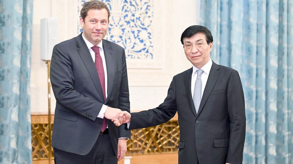 2023 war Klingbeil als SPD-Chef schon einmal für einen Parteiendialog in China. (Archivbild) Foto: Zhang Ling/XinHua/dpa