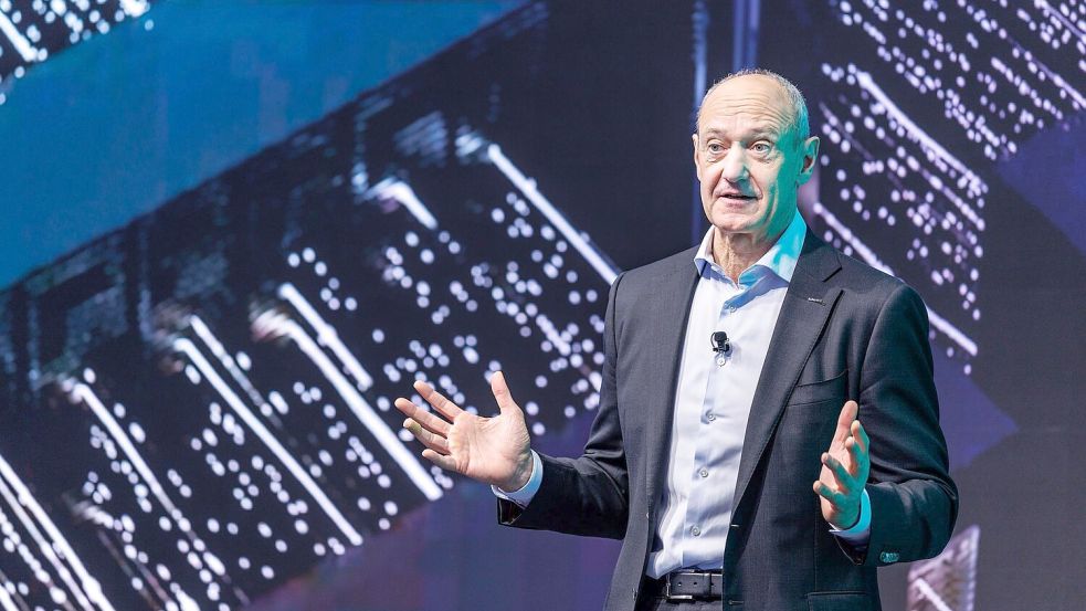 Siemens hat unter Konzernchef Roland Busch das dritte Jahr in Folge mit einem Rekordgewinn beendet. Foto: Matthias Balk