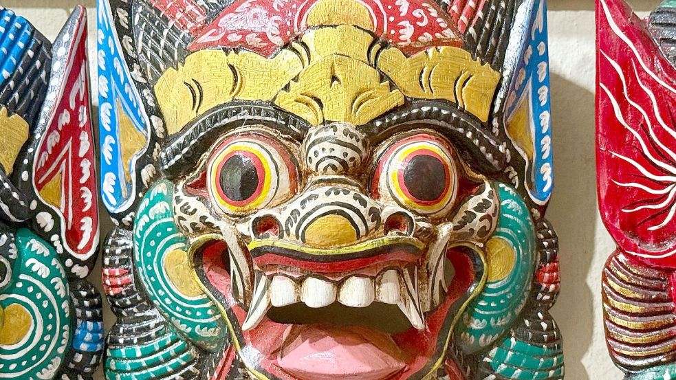 Die Balinesen haben einen einzigartigen Glauben, geprägt vom mythologischen Wesen und dem Gleichgewicht zwischen Gut und Böse. Foto: Carola Frentzen/dpa