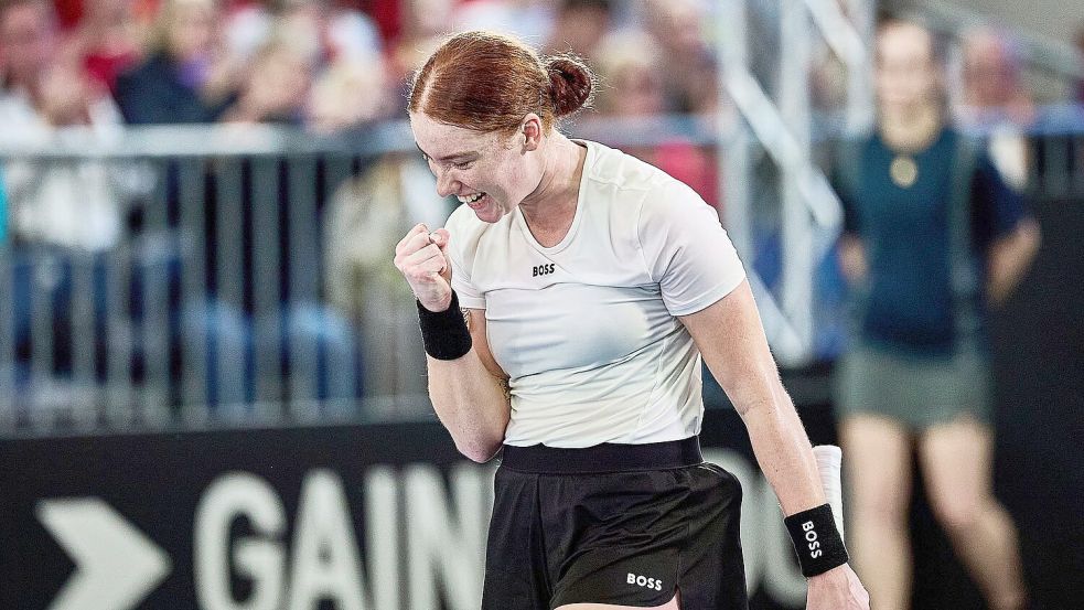 Tennisspielerin Ella Seidel holt für Deutschland im Billie Jean King Cup gegen die Türkei den ersten Sieg. Foto: Mathias Schulz