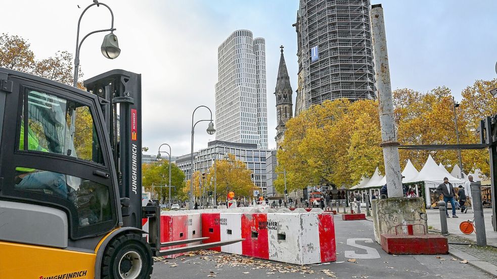 Sorgen vor Anschlägen auf Weihnachtsmärkten beschäftigen laut einer Umfrage rund zwei Drittel der Menschen in Deutschland. (Archivbild) Foto: Jens Kalaene