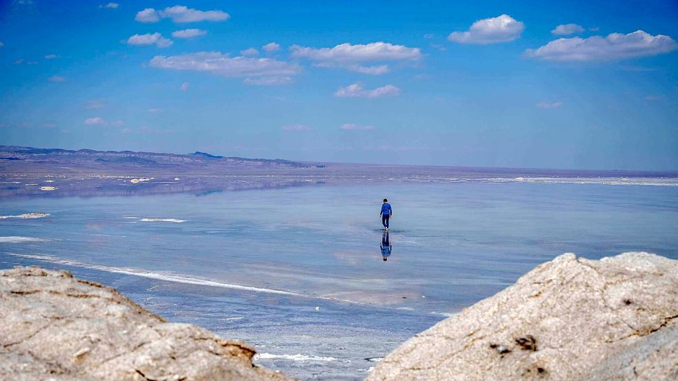 Der Iran versucht, die Wasserkrise und Dürre im Land mit Regengebeten und Wolkenimpfungen zu bekämpfen. (Archivbild) Foto: Arne Immanuel Bänsch
