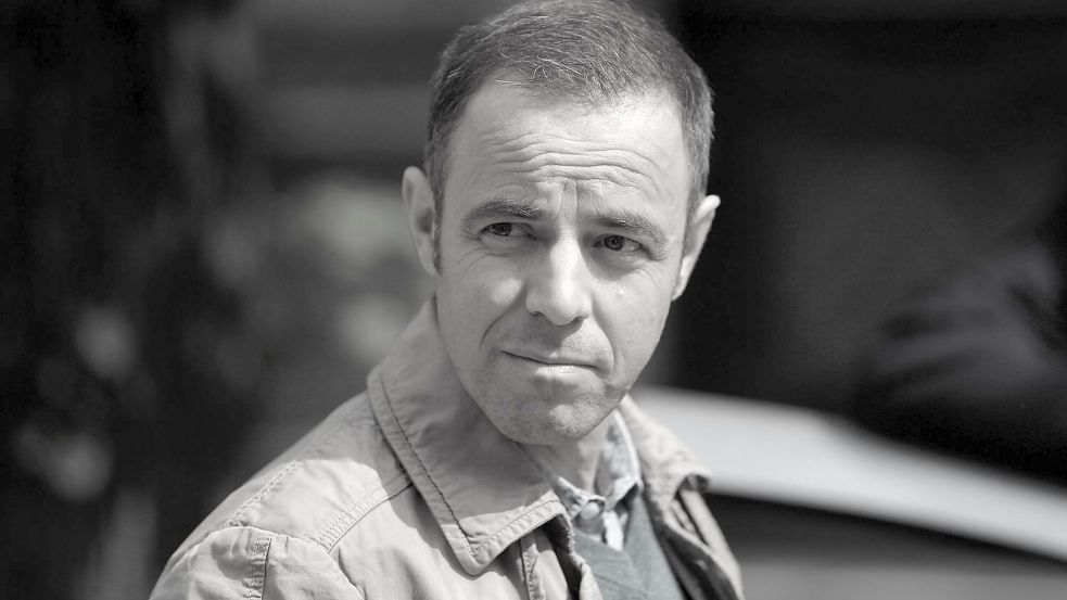 Felix Eitner am Set von „Alles Klara“ Foto: Jens Wolf