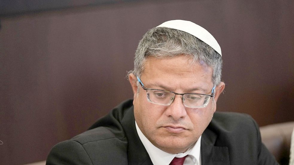 Israels Sicherheitsminister Itamar Ben-Gvir fordert unter anderem die Verhaftung des palästinensischen Präsidenten Mahmud Abbas, sollten die UN Pläne für die Gründung eines palästinensischen Staats vorantreiben. (Archivbild) Foto: Ohad Zwigenberg/AP Pool/dpa