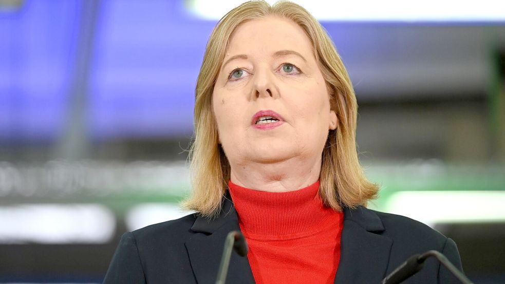 SPD-Arbeitsministerin Bas sieht keine Kompromissmöglichkeiten beim Rentenniveau. (Archivfoto) Foto: Elisa Schu/dpa