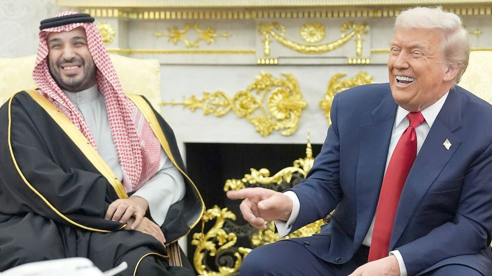 Saudi-Arabiens Kronprinz bekommt einen herzlichen Empfang vom US-Präsidenten im Weißen Haus. Foto: Evan Vucci/AP/dpa