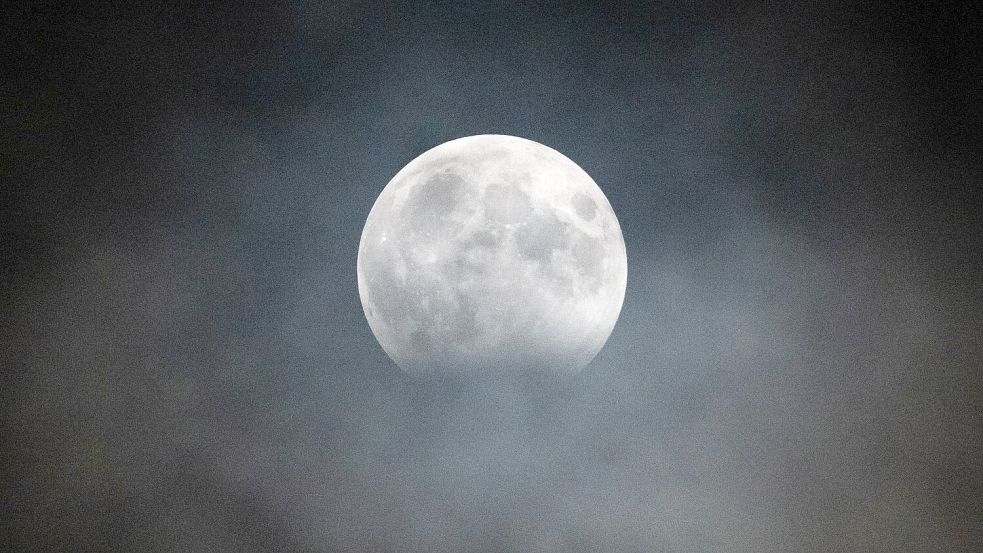 Die Bundesregierung will binnen fünf Jahren 35 Milliarden Euro für Weltraumprojekte und eine Sicherheitsarchitektur im All bereitstellen. (Symbolbild) Foto: Christophe Gateau