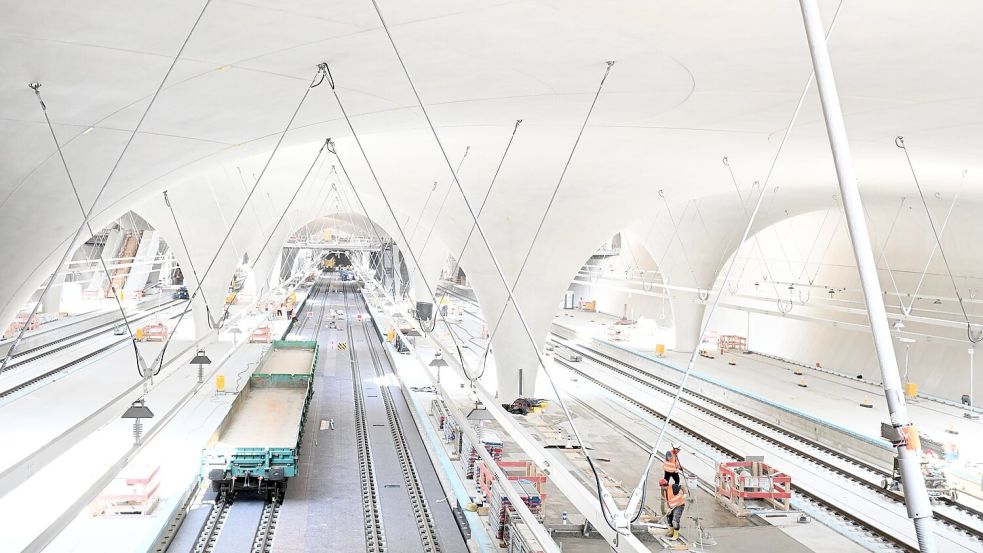 Stuttgart 21 wird doch nicht wie geplant Ende 2026 fertig. (Archivbild) Foto: Bernd Weißbrod