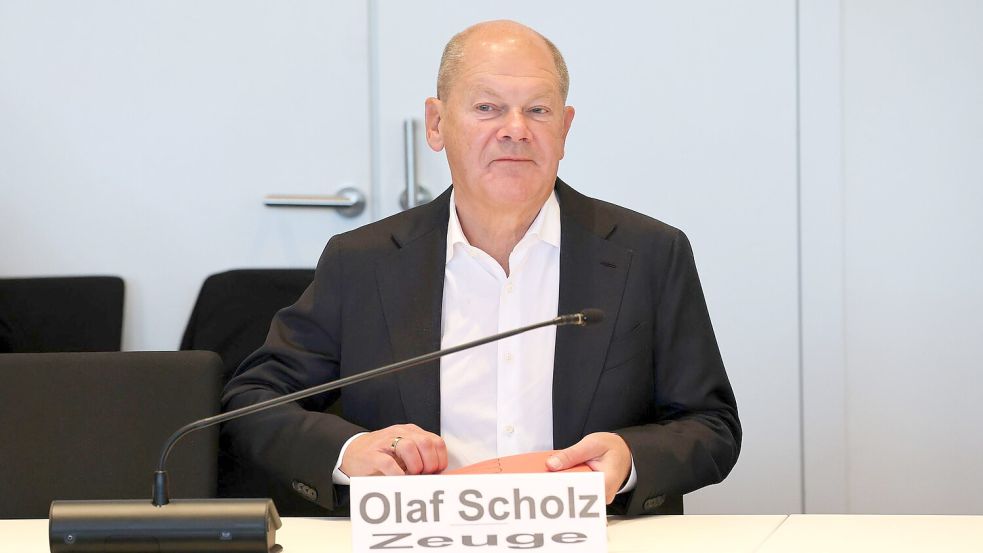 Ex-Kanzler Olaf Scholz (SPD) sagte im Schweriner Untersuchungsausschuss zur Nord Stream 2-Pipeline für russisches Erdgas aus. Foto: Bernd Wüstneck