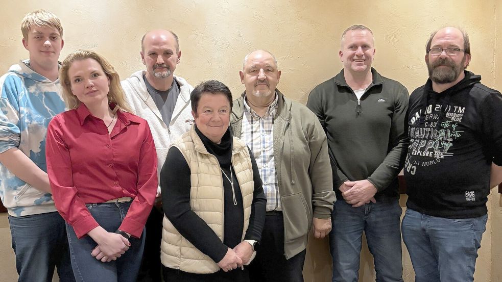 Der Vorstand des SPD-Gemeindeverbands Saterland (von links): Rene Kreyenborg, Josephine Schulte, Henning Stoffers, Rita Altrogge, Thomas Giehl, Stephan Thieken, Carsten Ambacher. Foto: SPD-Gemeindeverband Saterland