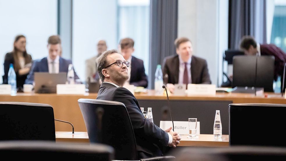 Netzagentur droht Post mit Strafen (Archivbild). Foto: Christoph Soeder/dpa