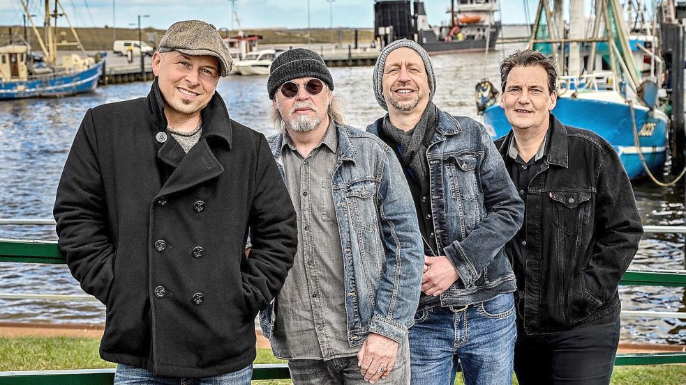 Die Söhne des Nordens begeistern mit Weihnachtsliedern und Klassikern. Das Foto zeigt (von links) Oliver Jüchems, Helmut Bengen, Mathias Diesel und Holger Billker. Foto: Sandra Reines