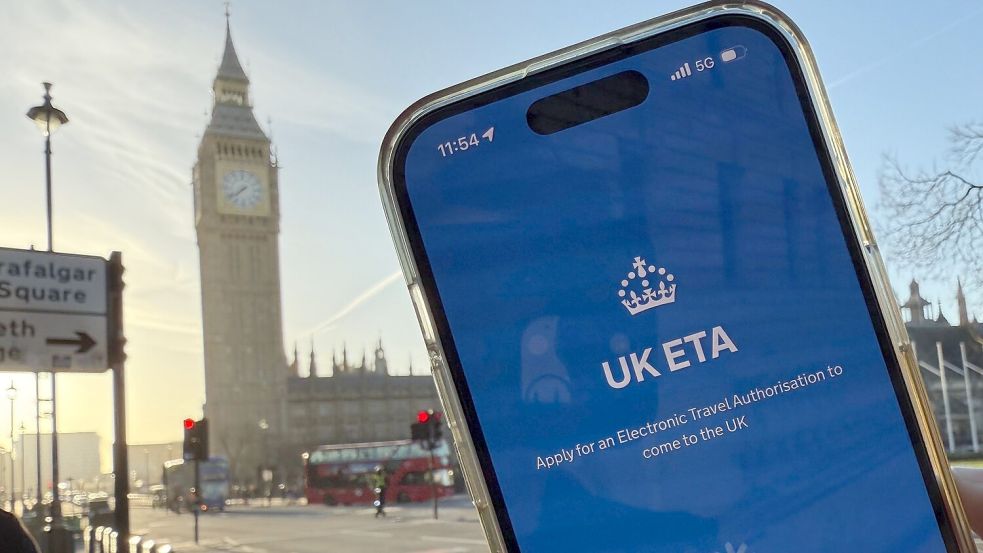 Seit dem 2. April brauchen deutsche Reisende ohne Visum eine elektronische Einreisegenehmigung. (Symbolbild) Foto: Jan Mies/dpa