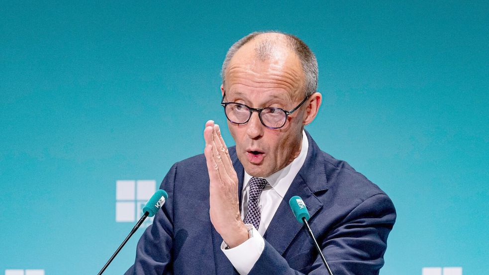 Kanzler Friedrich Merz will bei der Rente nicht nachgeben. Foto: Fabian Sommer