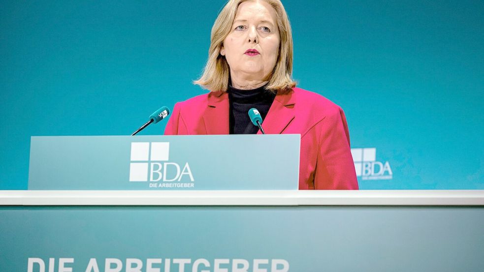 Arbeitsministerin Bas hat einen schweren Stand auf dem Arbeitgebertag. Foto: Fabian Sommer