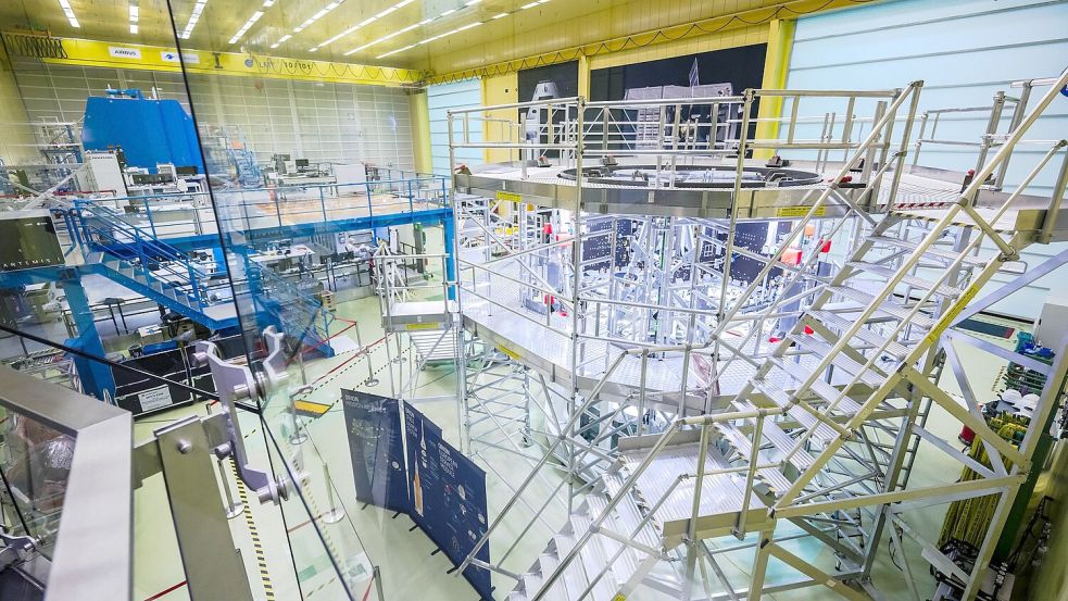 Große Luft- und Raumfahrtunternehmen wie Airbus sitzen in Bremen. (Archivbild) Foto: Sina Schuldt