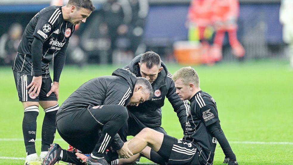 Burkardt droht auszufallen Foto: Uwe Anspach