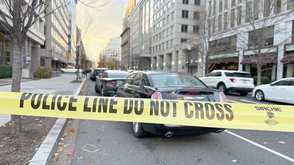 Der andere Nationalgardist kämpft nach Angaben Trumps weiter um sein Leben. Foto: Franziska Spiecker