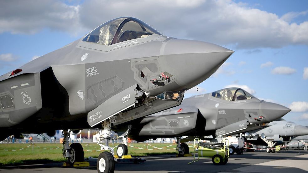 Die F-35 vom US-Rüstungskonzern Lockheed Martin gilt als modernstes Kampfflugzeug der Welt. (Archivbild) Foto: Britta Pedersen/dpa-Zentralbild/