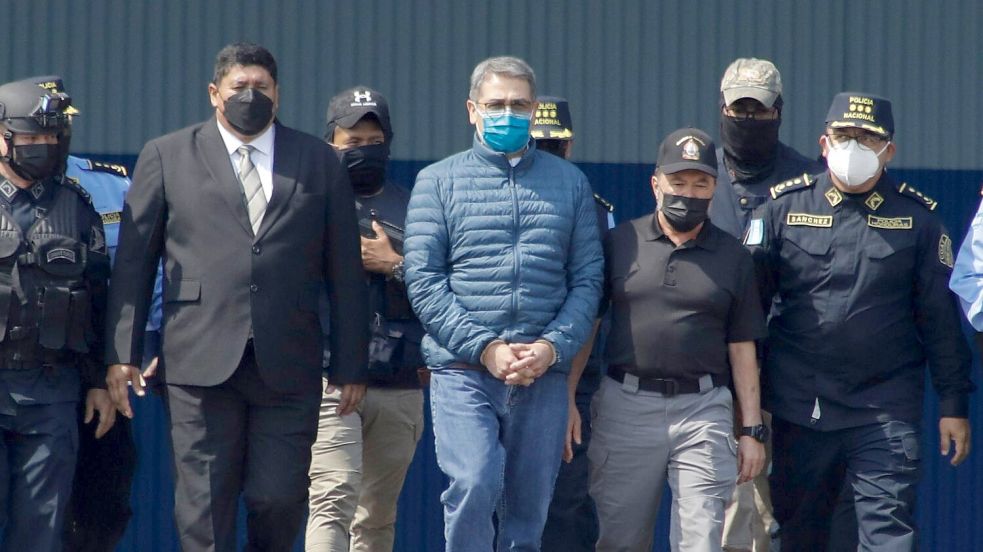 Der verurteile Ex-Präsident ist wieder frei. (Archivbild) Foto: Elmer Martinez/AP/dpa