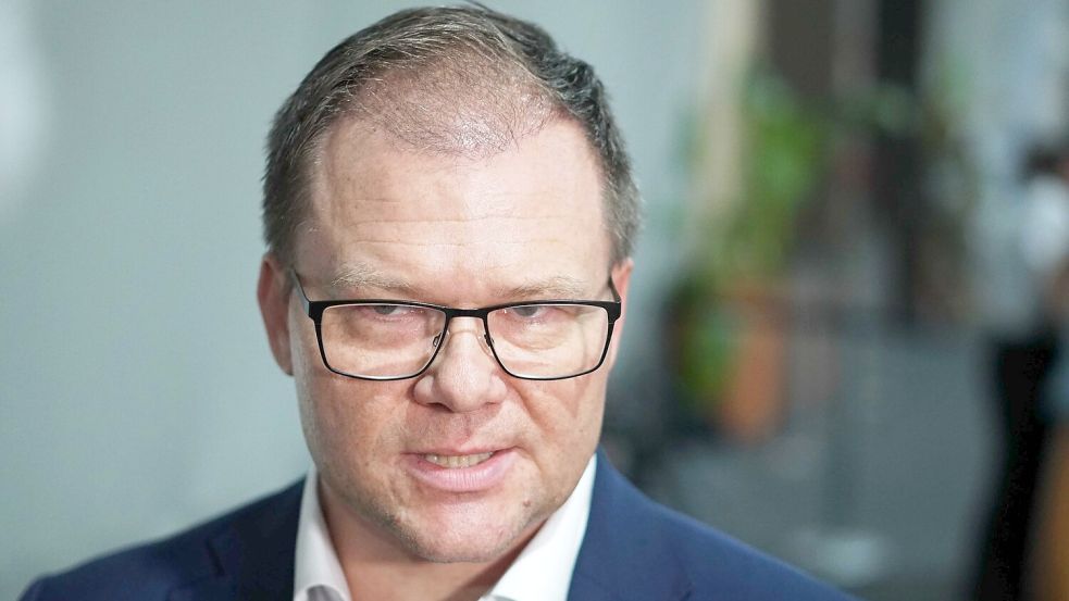 Umweltminister Carsten Schneider hatte mehrfach angekündigt, das Klimaschutzprogramm zum Jahresende präsentieren zu wollen. (Archivbild) Foto: Larissa Schwedes