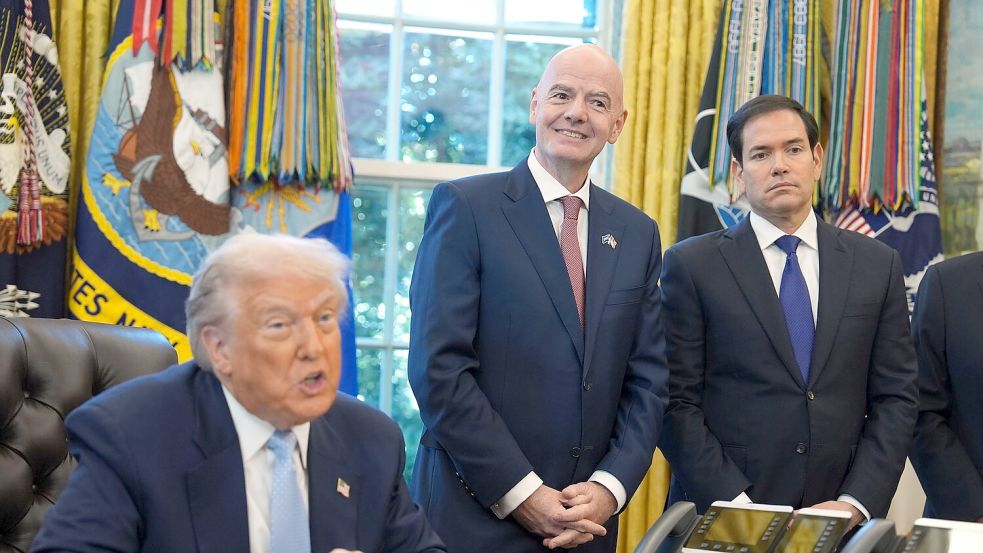 US-Präsident Donald Trump wird bei der Auslosung dabei sein. (Archivbild) Foto: Evan Vucci/AP/dpa