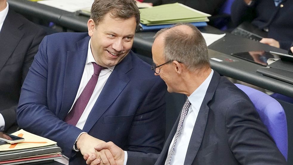 Die Diskussion um die Rente sorgte für Spannungen zwischen Union und SPD - jetzt ist das Rentenpaket durch den Bundestag. Foto: Kay Nietfeld