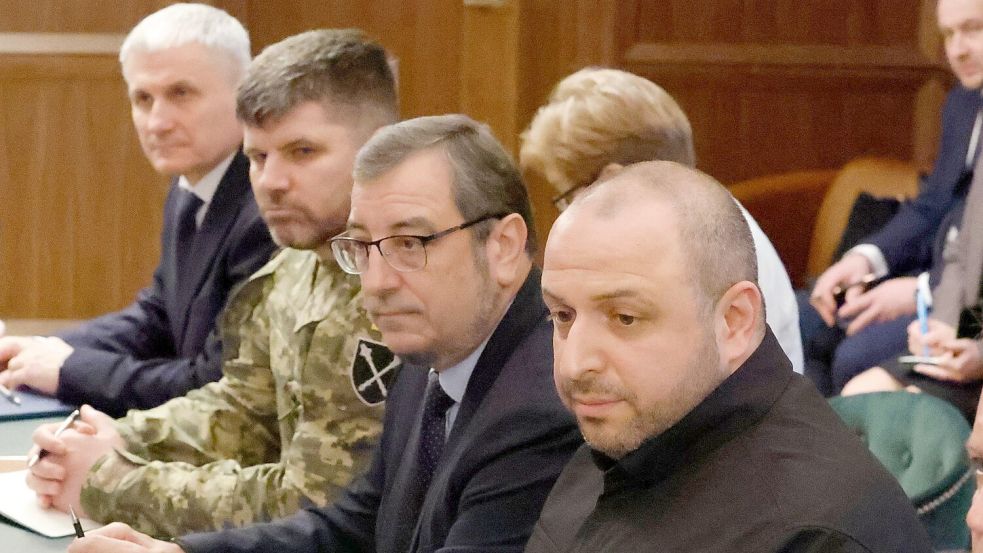 Vertreter der Ukraine haben in Florida mit US-Unterhändlern gesprochen. (Archivbild) Foto: Terry Renna/AP/dpa