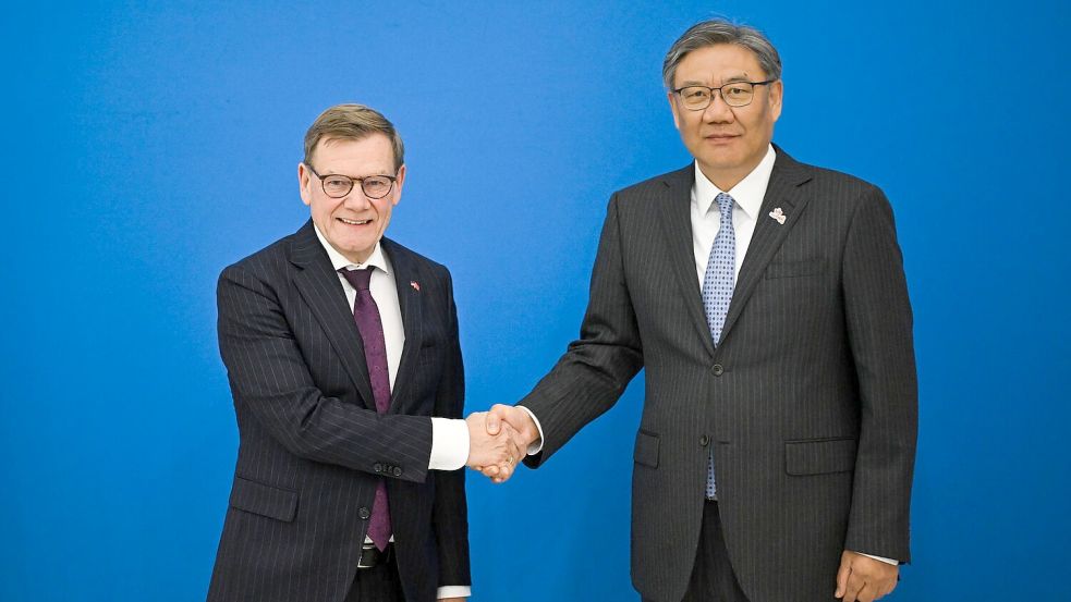 Wadephul traf Chinas Handelsminister im Lichte von Handelsstreitigkeiten. Foto: Soeren Stache/dpa