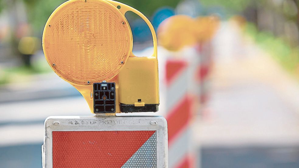 In der Baustelle auf der hannoverschen Straße fahren Autofahrer immer wieder in den Gegenverkehr. Foto: Imago/Michael Bihlmayer