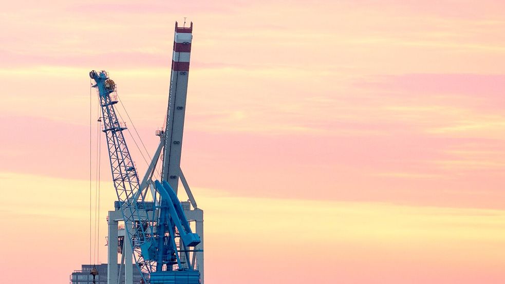 Volkswirte gehen davon aus, dass die deutsche Wirtschaft 2026 wieder stärker wachsen wird. (Symbolbild) Foto: Daniel Bockwoldt